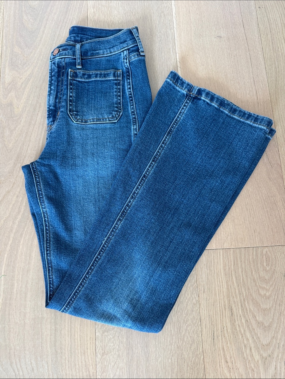 GAP 70’s Flare High Rise Jeans